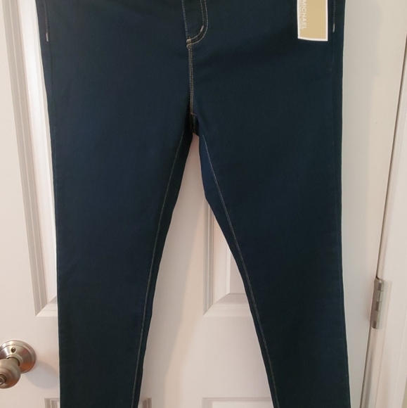 Michael Kors Skinny Blue Jeans - Picture 2 of 13